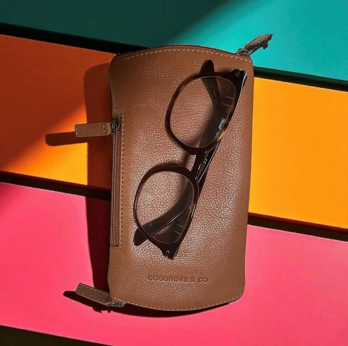 Cosgrove & Co Glasses case - Holds two pairs.